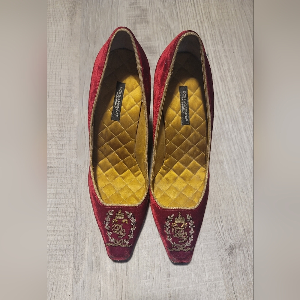 Vintage Dolce Gabbana logo embroidered velvet shoes